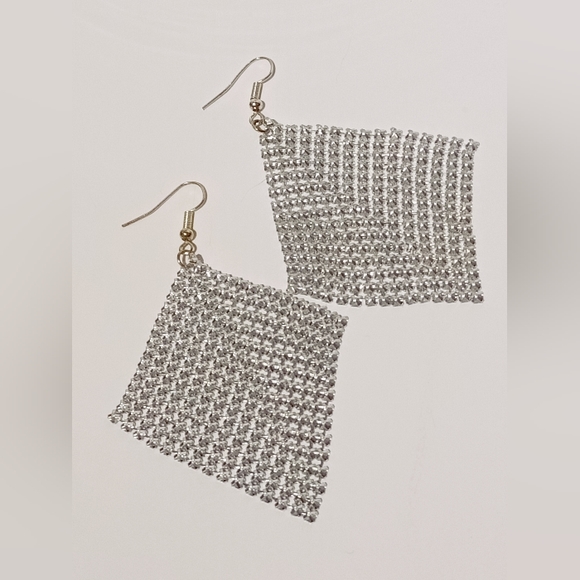 Diamond Mesh Earrings - Picture 2 of 2